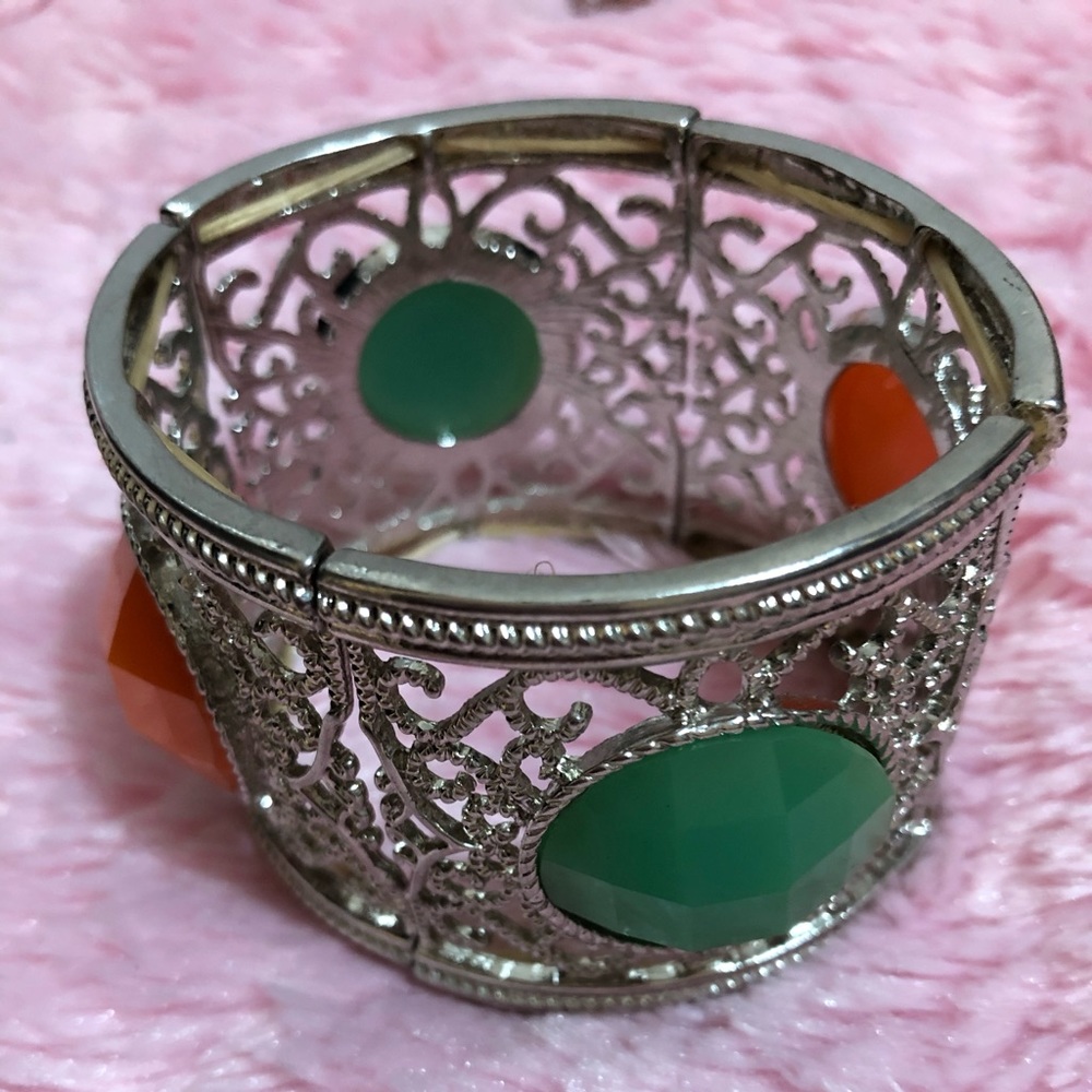 Accent Bracelet